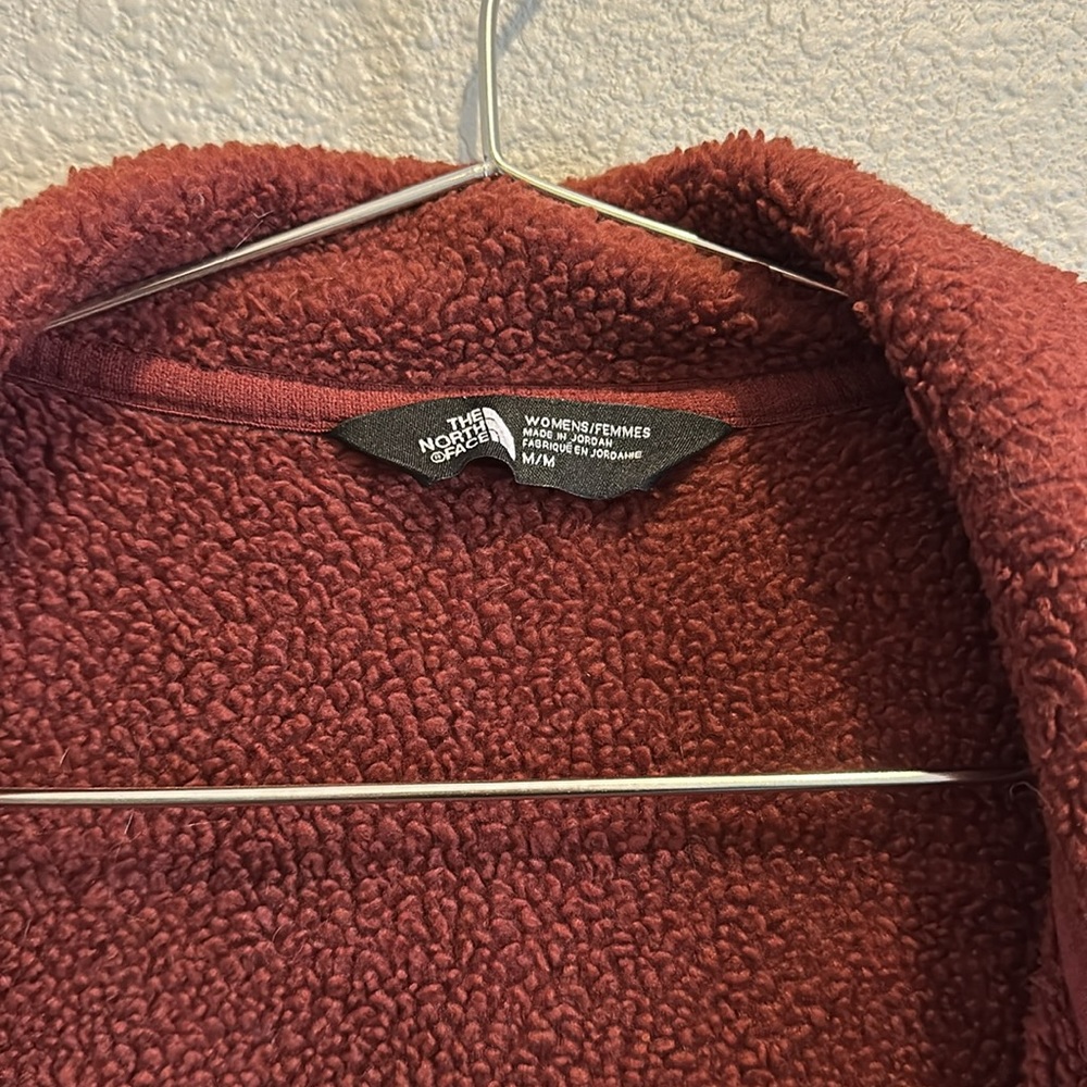 North face jacket - Picture 2 of 4